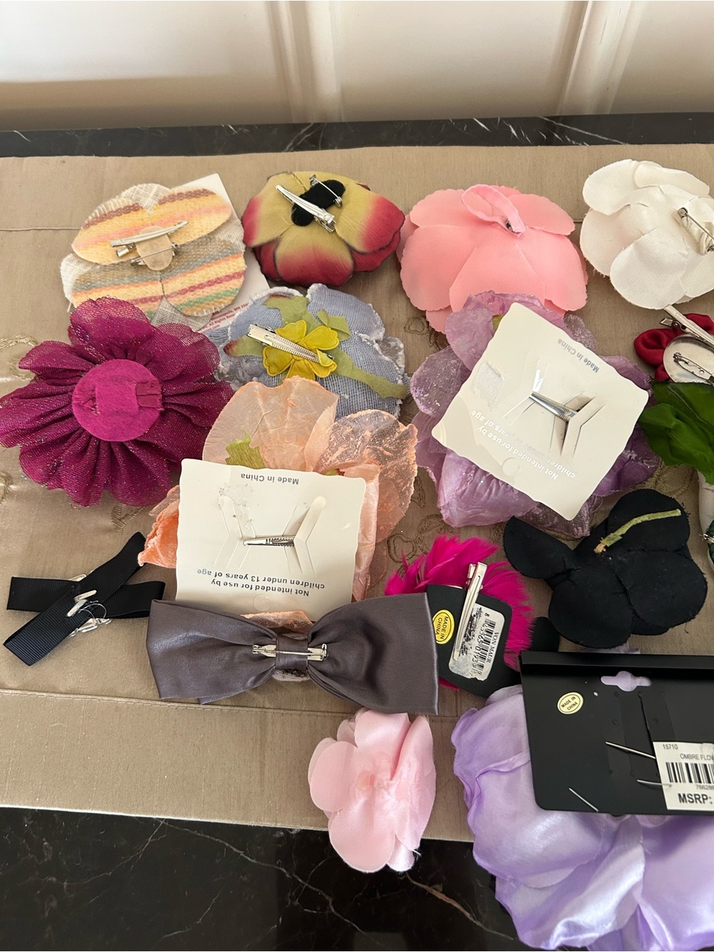 Craft/accessory flower bundle - Picture 10 of 12